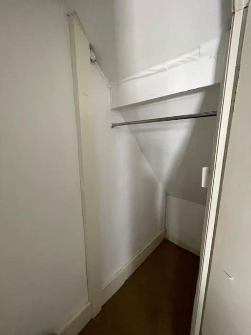 Private Guest Rooms In Tooting ロンドン エクステリア 写真